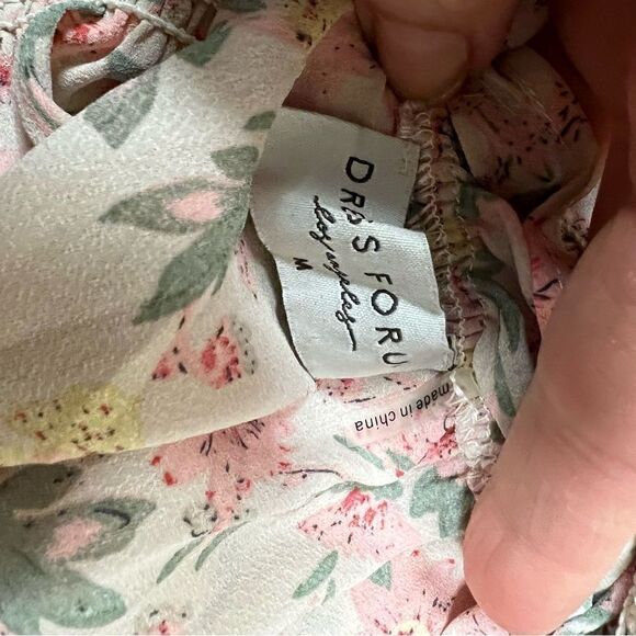 Dress forum floral print off the shoulder shirt. Size M - Picture 7 of 7